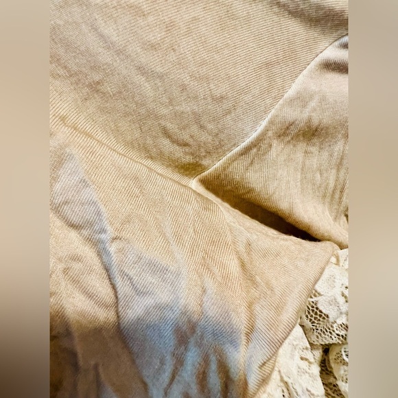 POL Cream Ruffled Tiered Blouse with Mandarin Collar - Picture 15 of 16